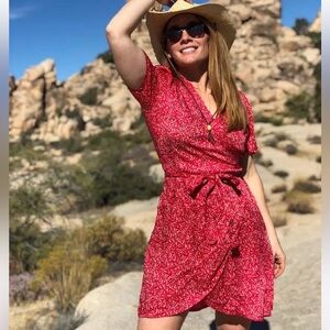 byTIMO beautiful wrap around dress w/ pockets from Saks Fifth Ave. Worn twice
